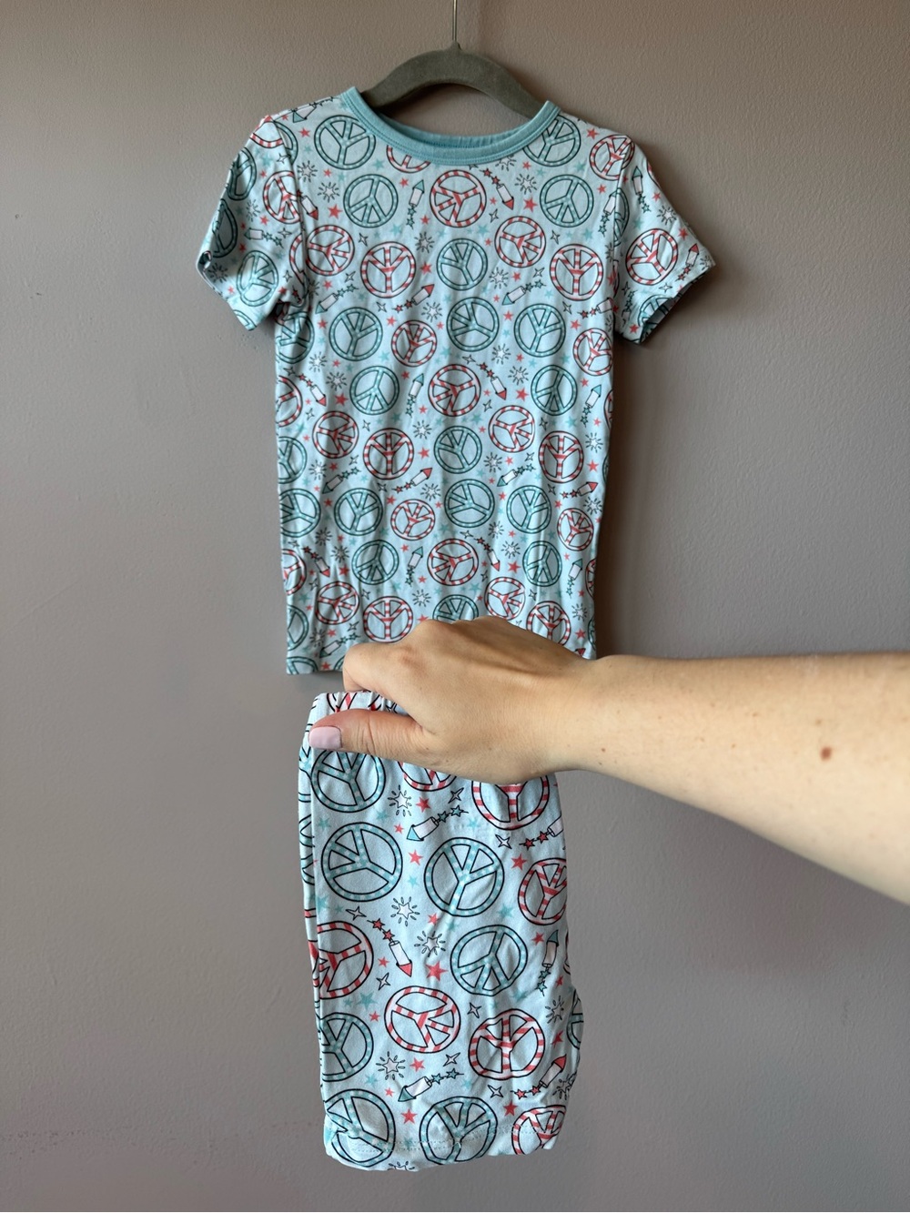 In My Jammers Bamboo Blue Peace Sign  Firework Patriotic Shorts Pajama‎ Set 4T